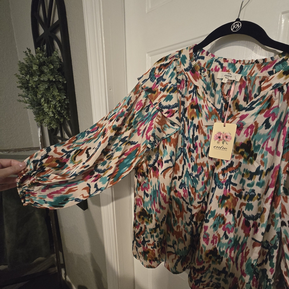 Entro Multicolor Abstract Blouse - Picture 4 of 4